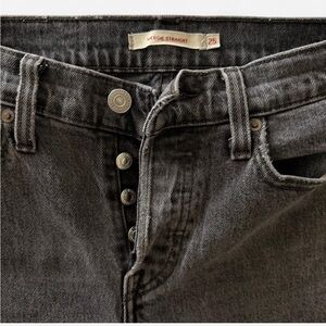 Charcoal weddgie Levi’s